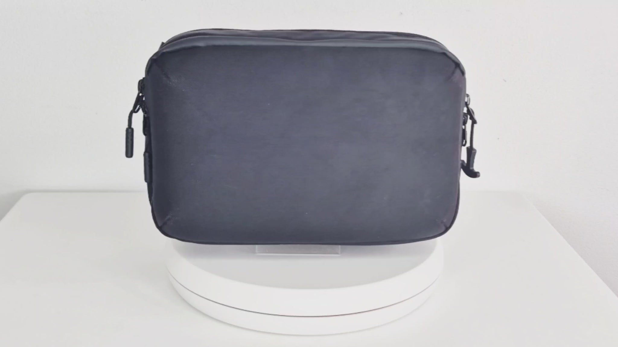 Paratus Sum 4 Concealed Crossbody Sling Bag EDC CCW for Handguns